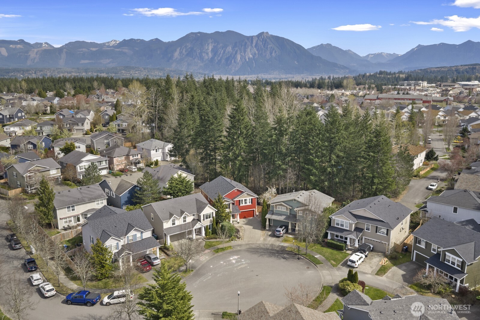 7320 Silent Creek Avenue SE Snoqualmie WA 98065