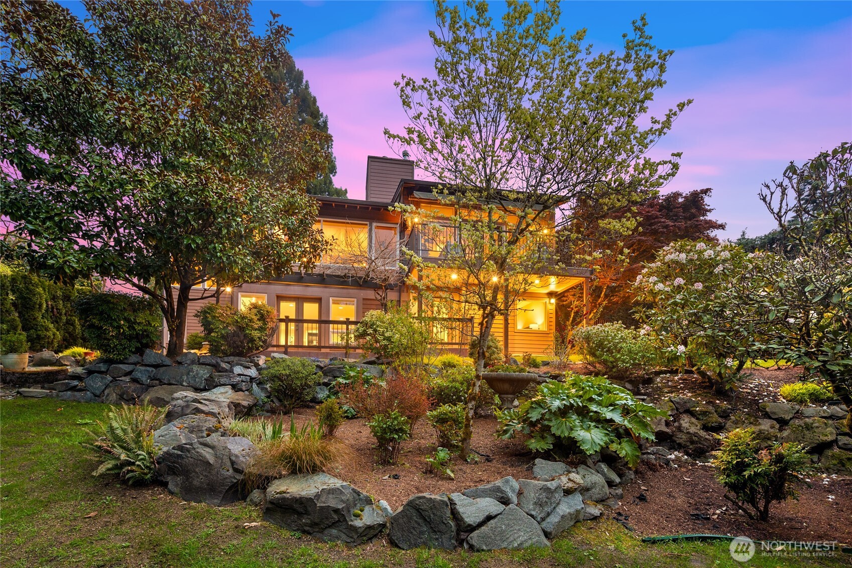 8619 NE 24th Street Clyde Hill WA 98004