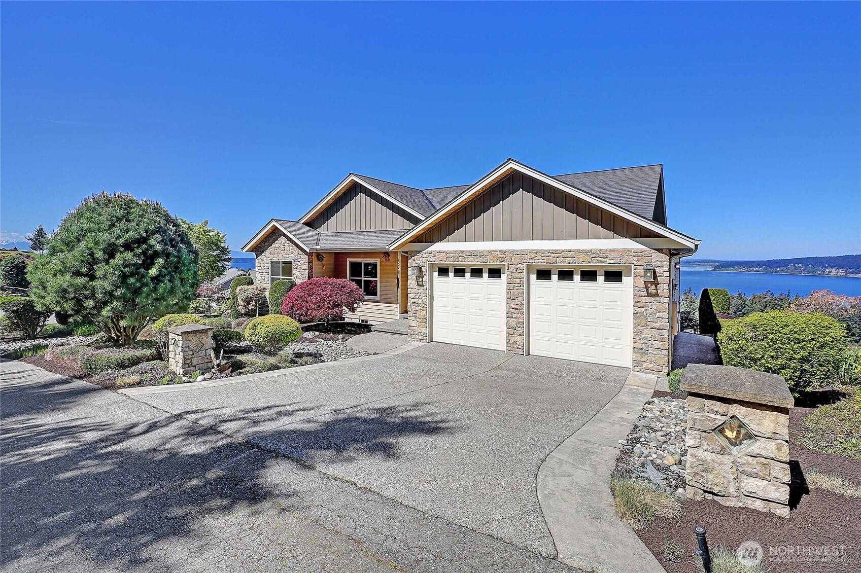 1081 Morgan Way Camano Island WA 98282
