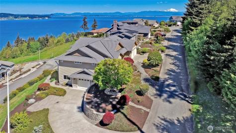 1081 Morgan Way Camano Island WA 98282