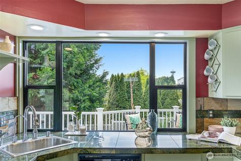 555 Galer Street Seattle WA 98109
