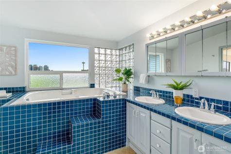 555 Galer Street Seattle WA 98109