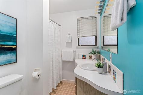 555 Galer Street Seattle WA 98109