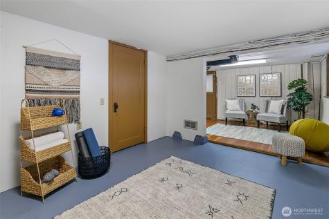 555 Galer Street Seattle WA 98109