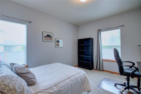 1902 Tundra Loop Mount Vernon WA 98273