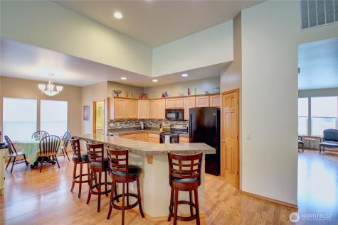 1902 Tundra Loop Mount Vernon WA 98273