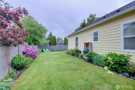 1902 Tundra Loop Mount Vernon WA 98273