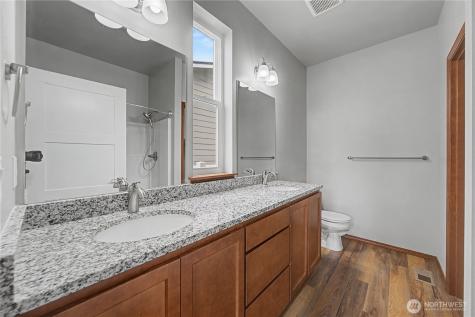 436 Hammond Lane Rock Island WA 98850