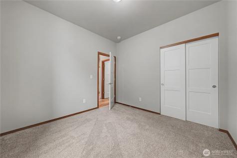 436 Hammond Lane Rock Island WA 98850