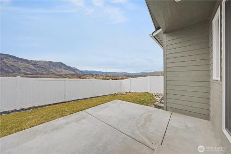 436 Hammond Lane Rock Island WA 98850