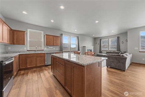 436 Hammond Lane Rock Island WA 98850