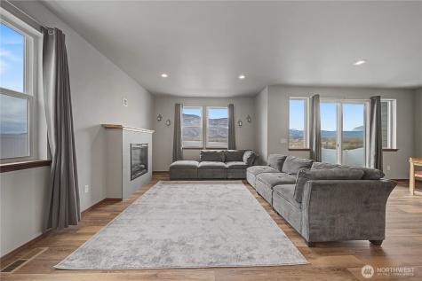 436 Hammond Lane Rock Island WA 98850