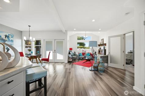 709 SE Songbird Lane College Place WA 99324