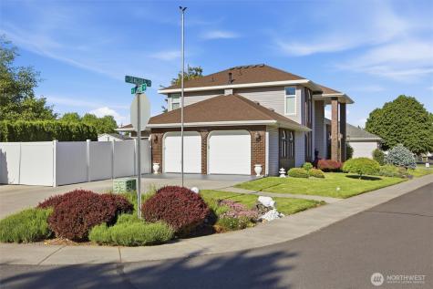 709 SE Songbird Lane College Place WA 99324