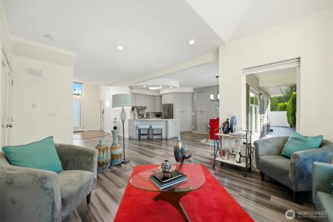 709 SE Songbird Lane College Place WA 99324