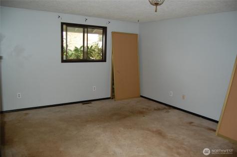 13104 NE 8th Court Vancouver WA 98685