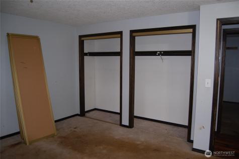 13104 NE 8th Court Vancouver WA 98685