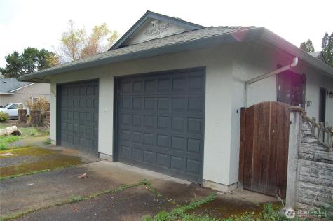 13104 NE 8th Court Vancouver WA 98685