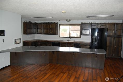 13104 NE 8th Court Vancouver WA 98685