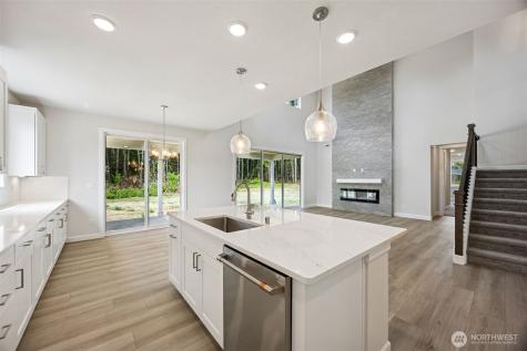 13814 100th Street NE Lake Stevens WA 98258