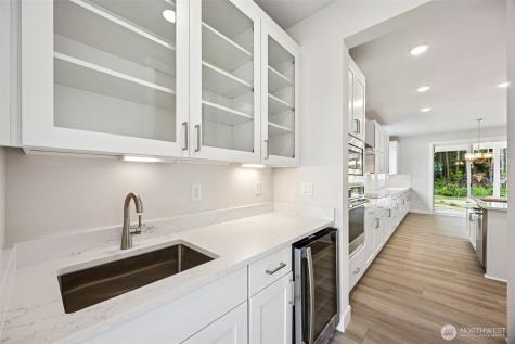 13814 100th Street NE Lake Stevens WA 98258