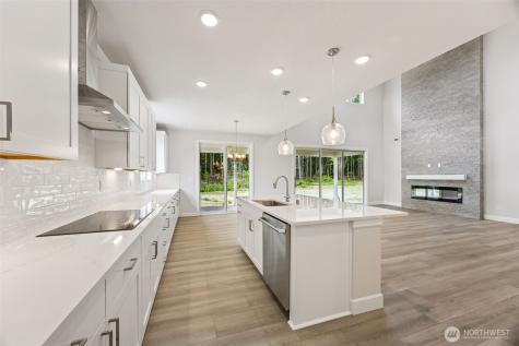 13814 100th Street NE Lake Stevens WA 98258