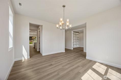 13814 100th Street NE Lake Stevens WA 98258