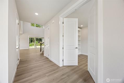 13814 100th Street NE Lake Stevens WA 98258