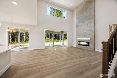 13814 100th Street NE Lake Stevens WA 98258