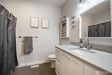 1949 Junegrass Drive Lynden WA 98264