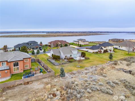 7298 Dune Lake Road SE Moses Lake WA 98837