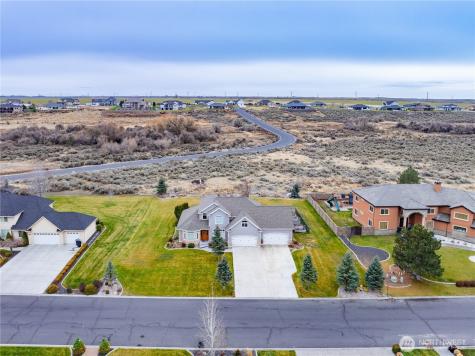 7298 Dune Lake Road SE Moses Lake WA 98837