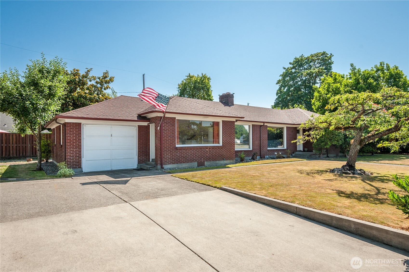 2615 Ocean Beach Highway Longview WA 98632