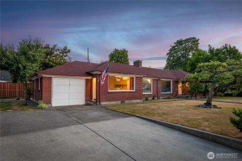 2615 Ocean Beach Highway Longview WA 98632