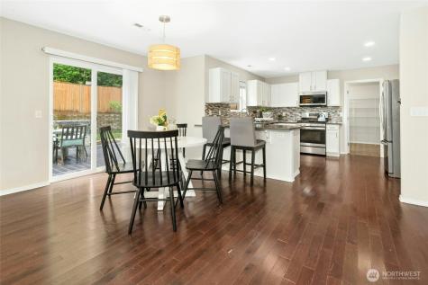 11827 56th Avenue SE Everett WA 98208