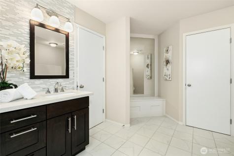 11827 56th Avenue SE Everett WA 98208