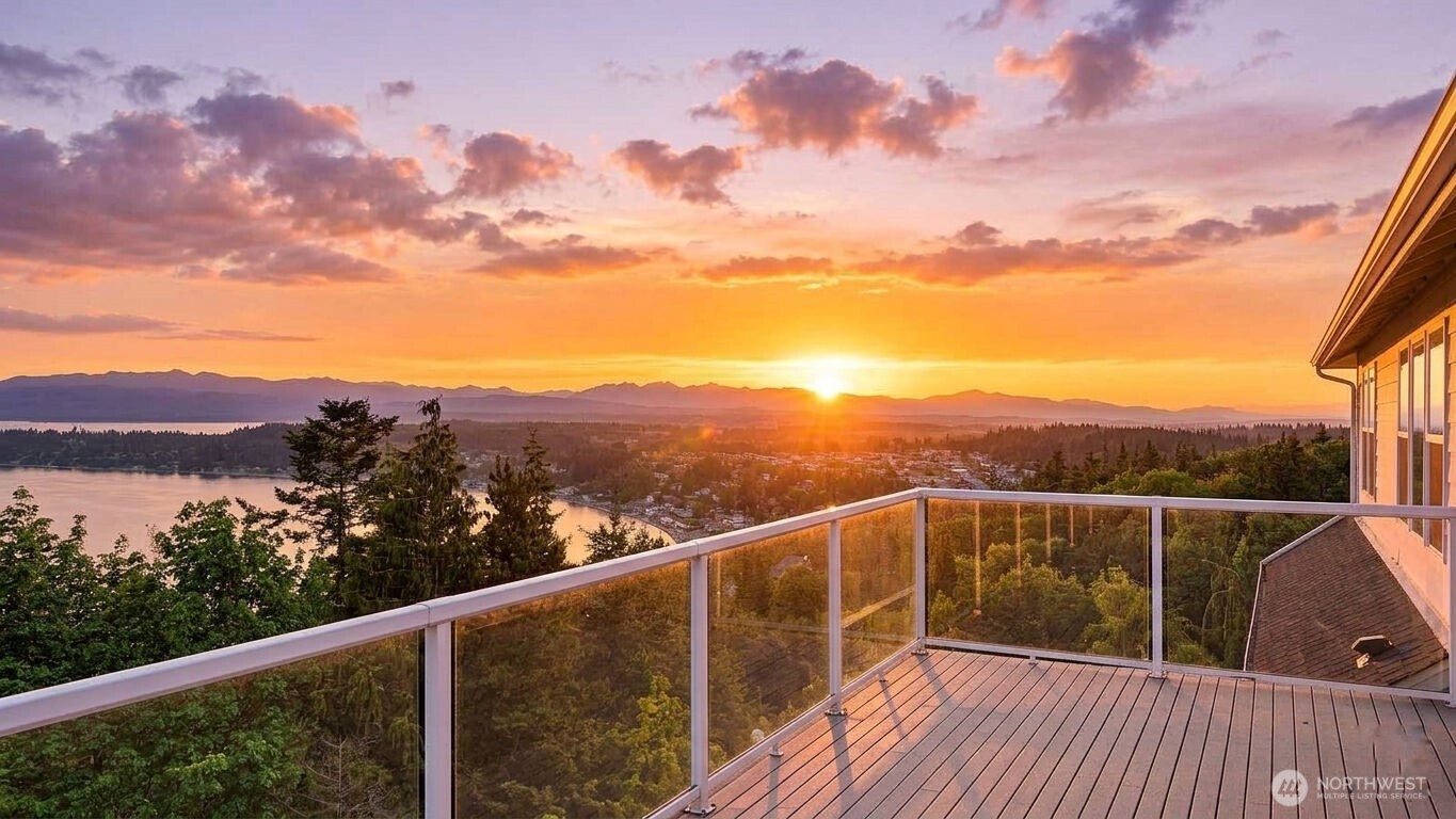 1048 Cassius Court Camano Island WA 98282