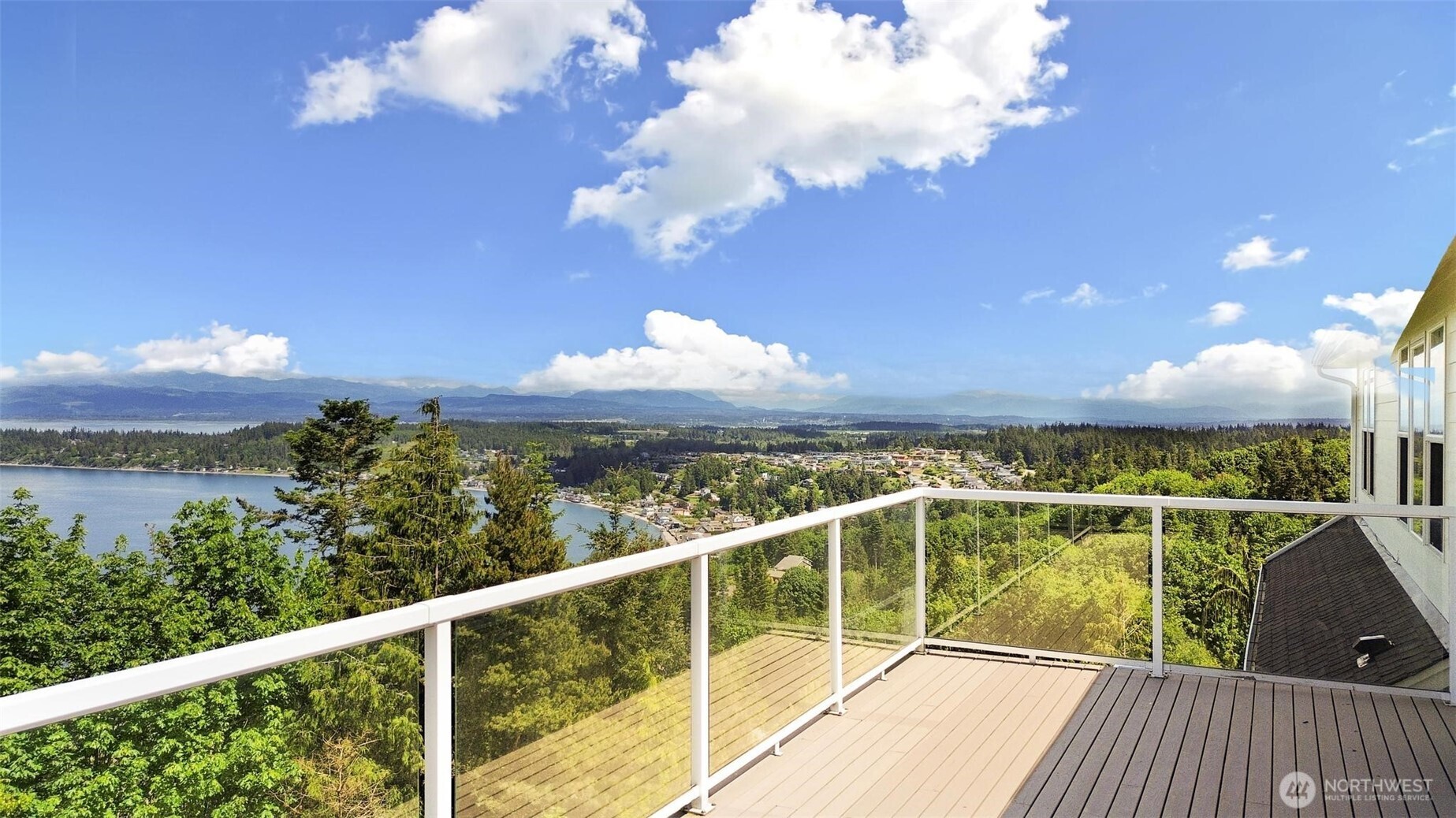 1048 Cassius Court Camano Island WA 98282