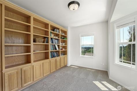 1048 Cassius Court Camano Island WA 98282