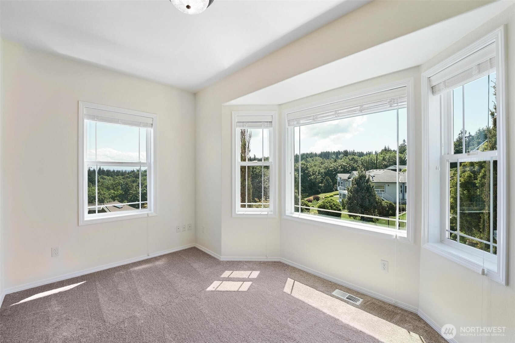 1048 Cassius Court Camano Island WA 98282