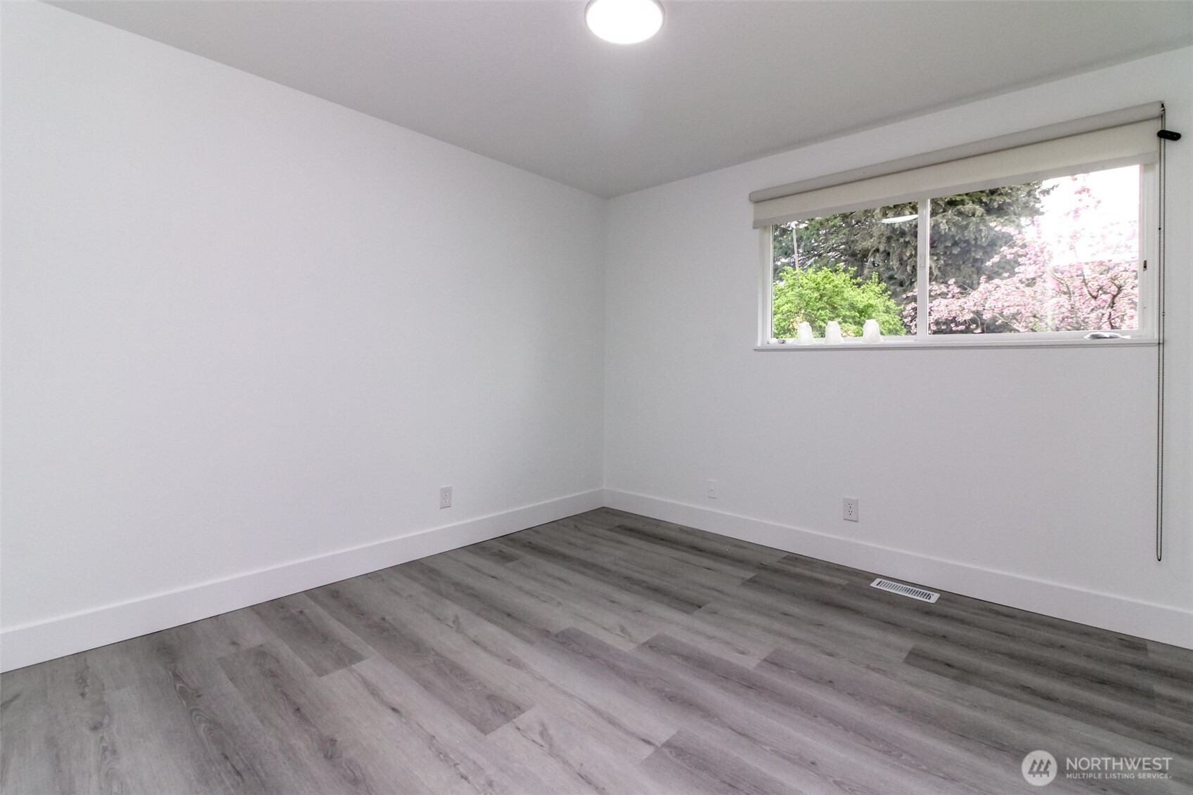 2115 Elm Street SE Auburn WA 98092
