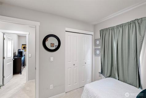 5932 Waverly Road SW Port Orchard WA 98367