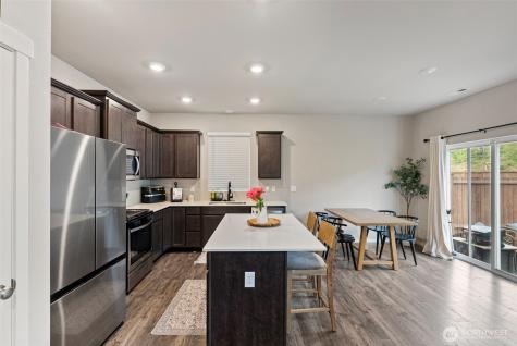 5932 Waverly Road SW Port Orchard WA 98367