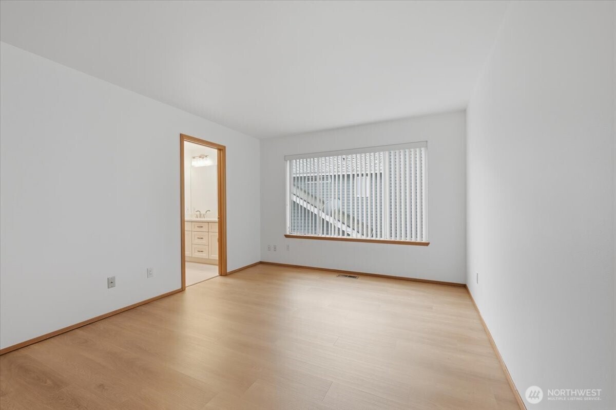 27213 32nd Place S Auburn WA 98001