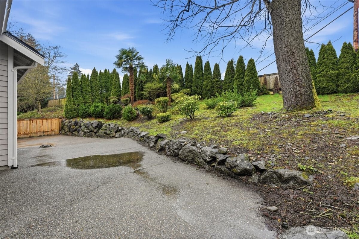 27213 32nd Place S Auburn WA 98001