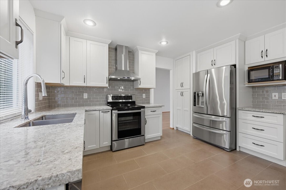 27213 32nd Place S Auburn WA 98001