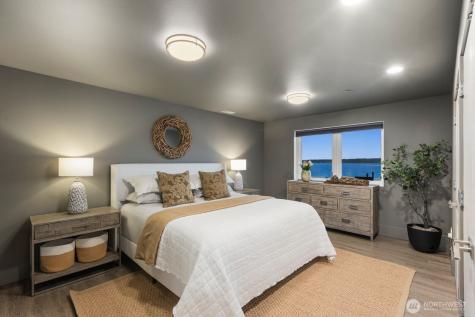 18051 Normandy Terrace SW Normandy Park WA 98166