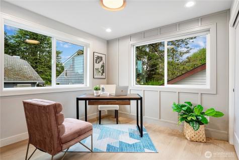 3054 Fairmount Ave SW Seattle WA 98116