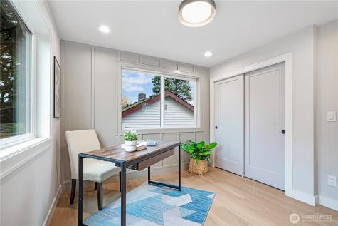 3054 Fairmount Ave SW Seattle WA 98116