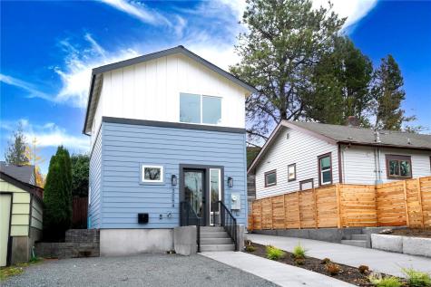3054 Fairmount Ave SW Seattle WA 98116